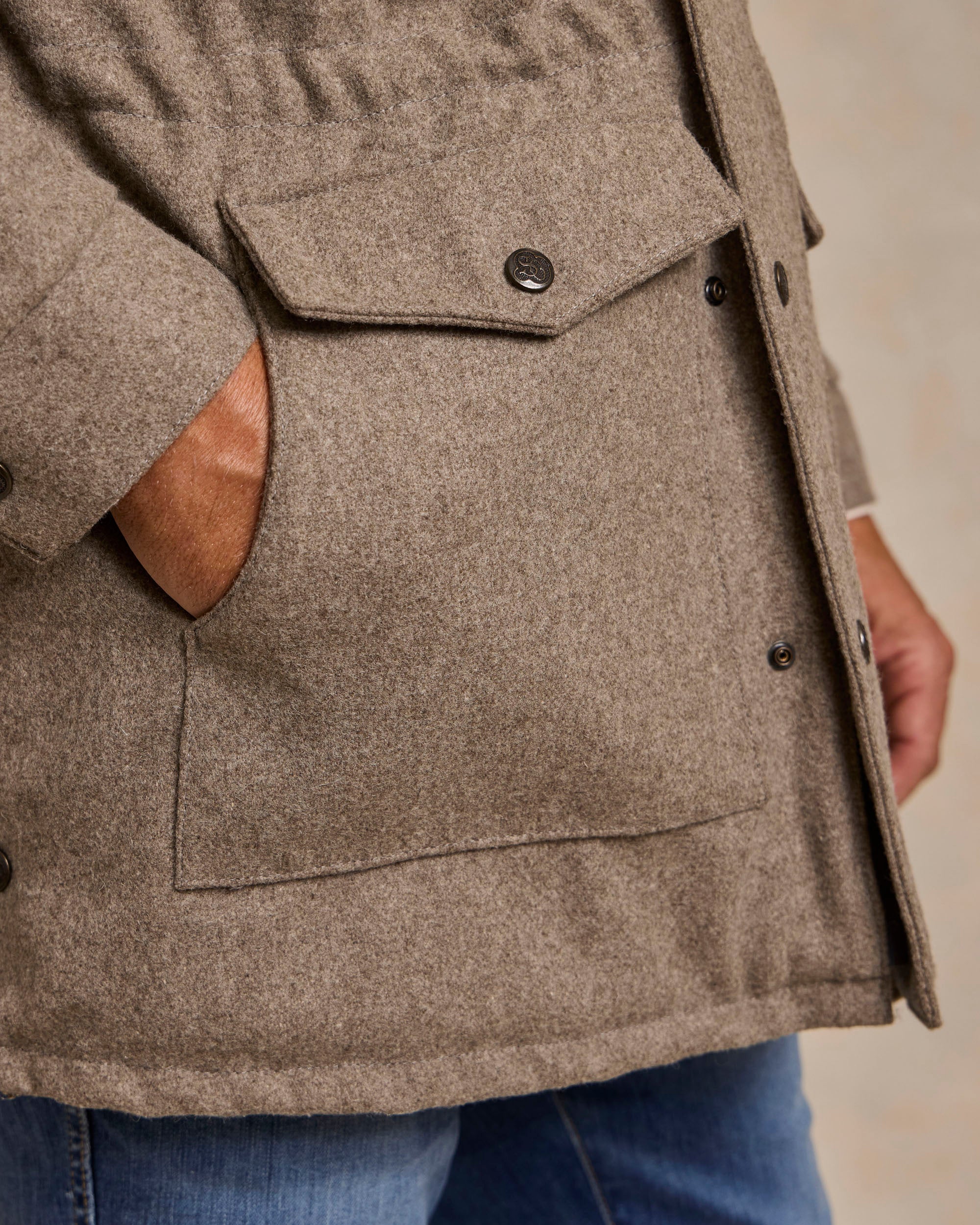 Cattle King Wool Coat - Image 18