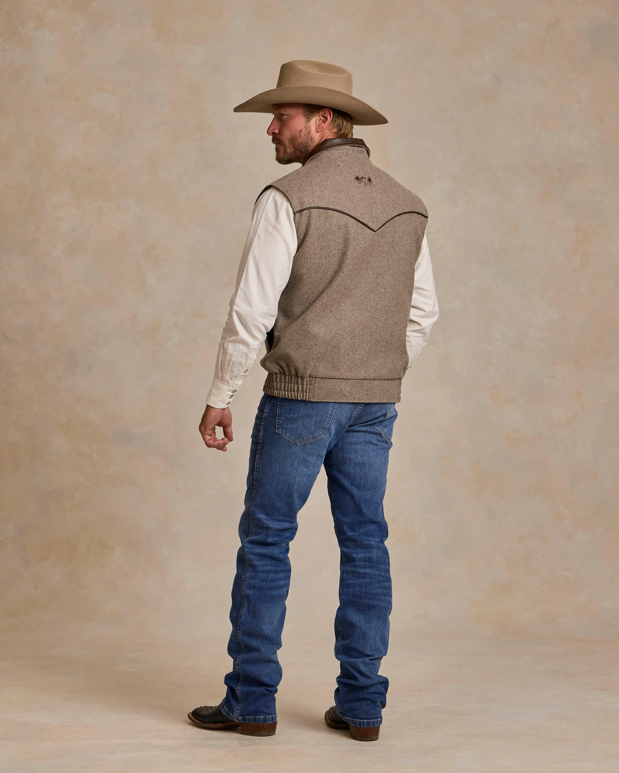Cattle King Wool Vest - Image 14