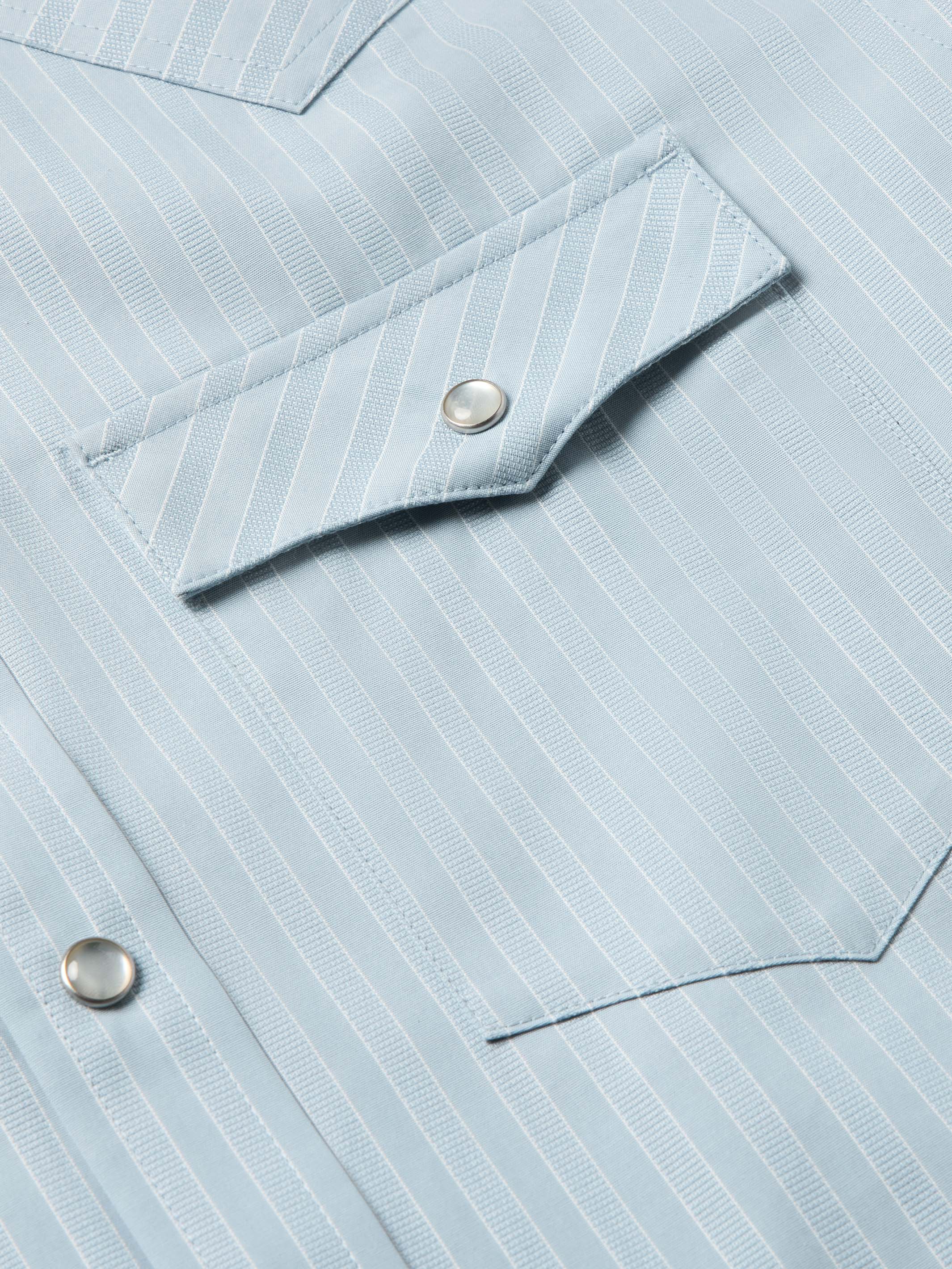 Classic Western Button Down With Snaps - Image 11
