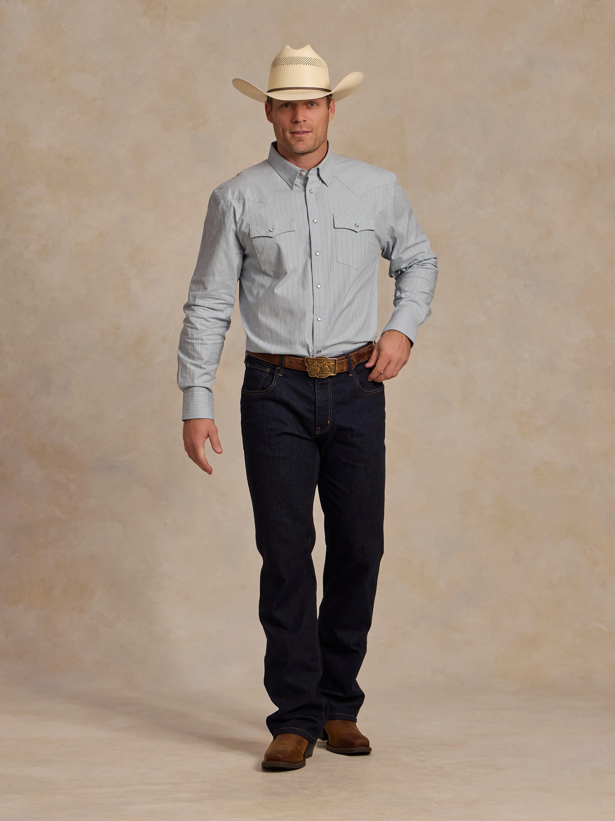 Classic Western Button Down With Snaps - Image 6