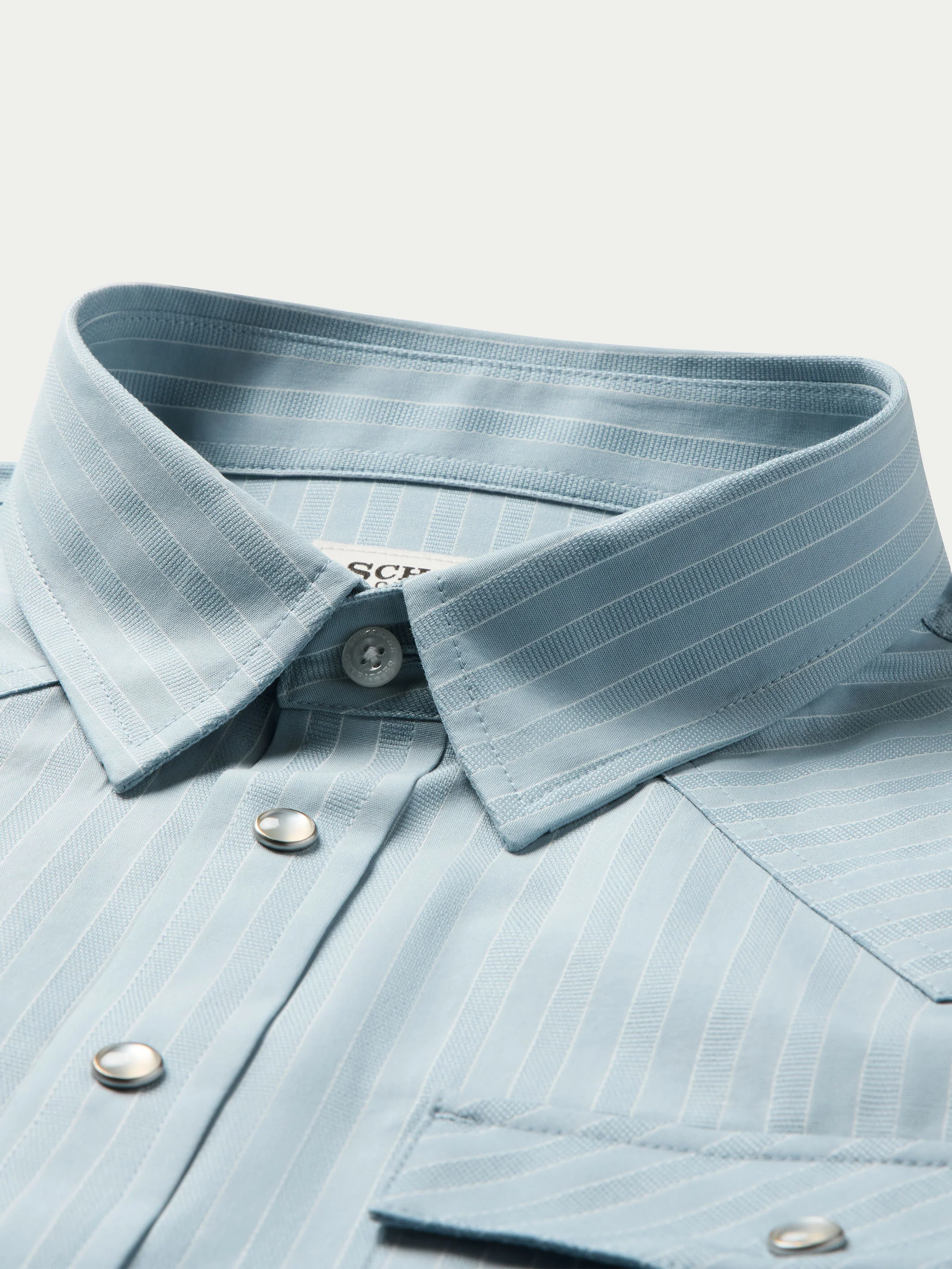 Classic Western Button Down With Snaps - Image 9