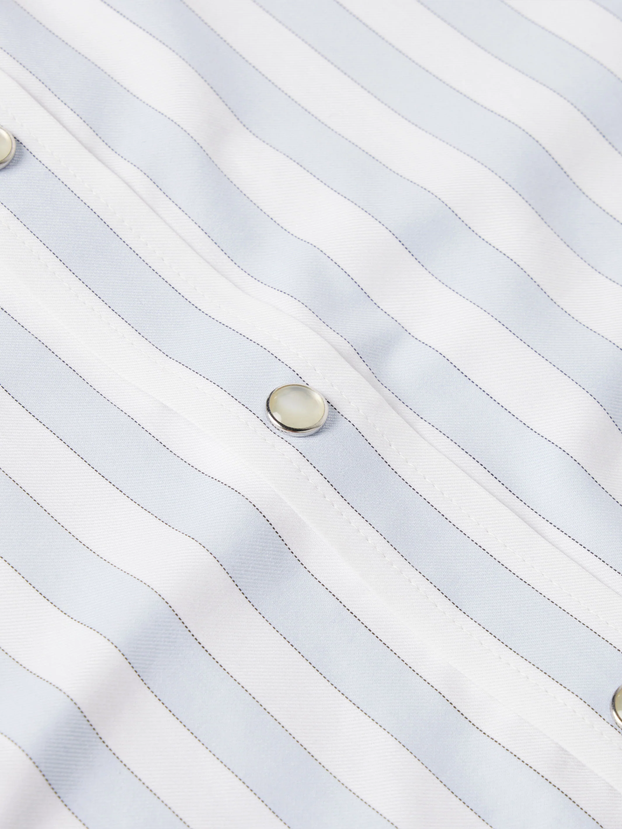 Classic Western Button Down with Snaps - Image 10