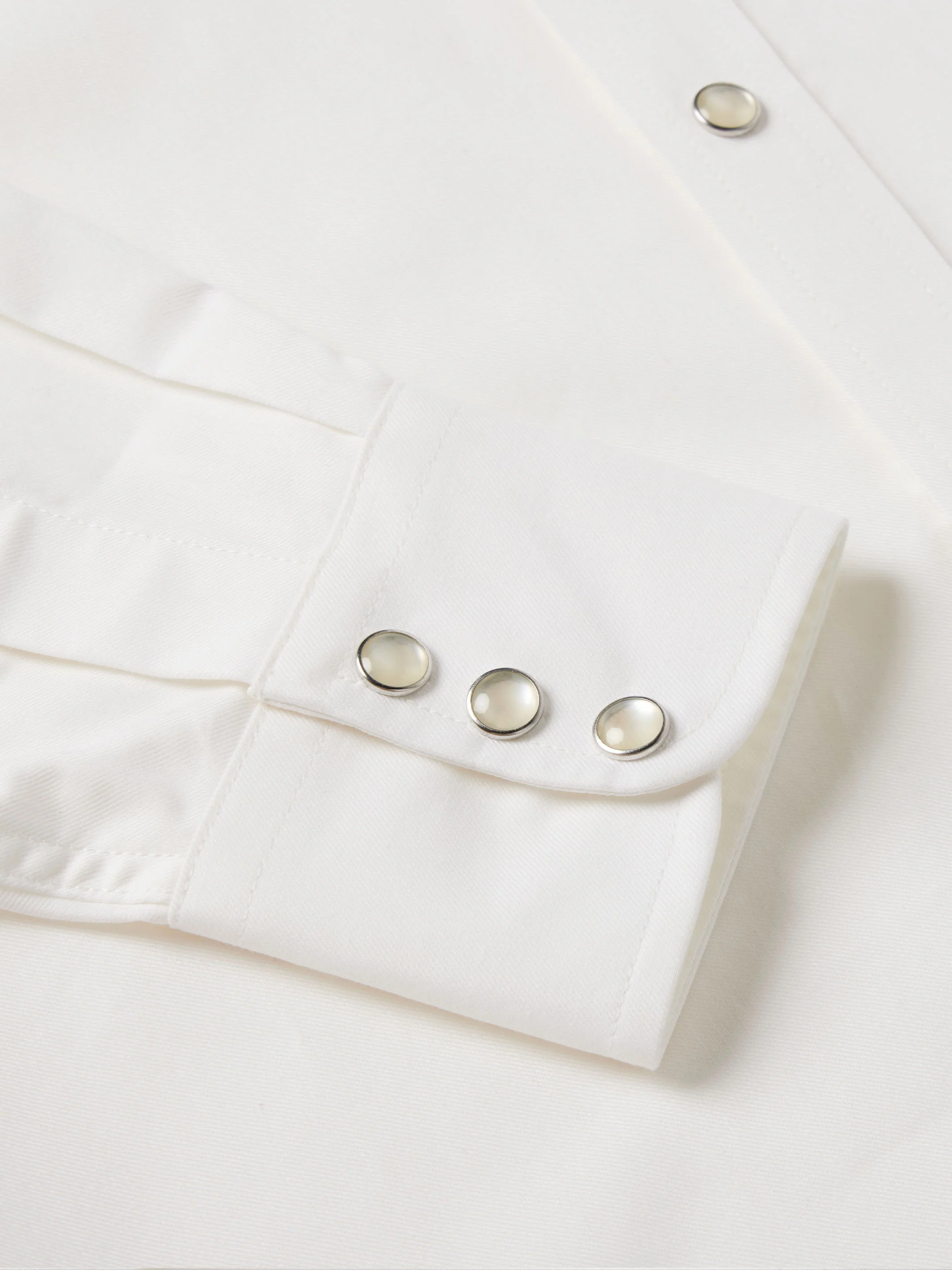 Classic Western Button Down with Snaps - Image 9