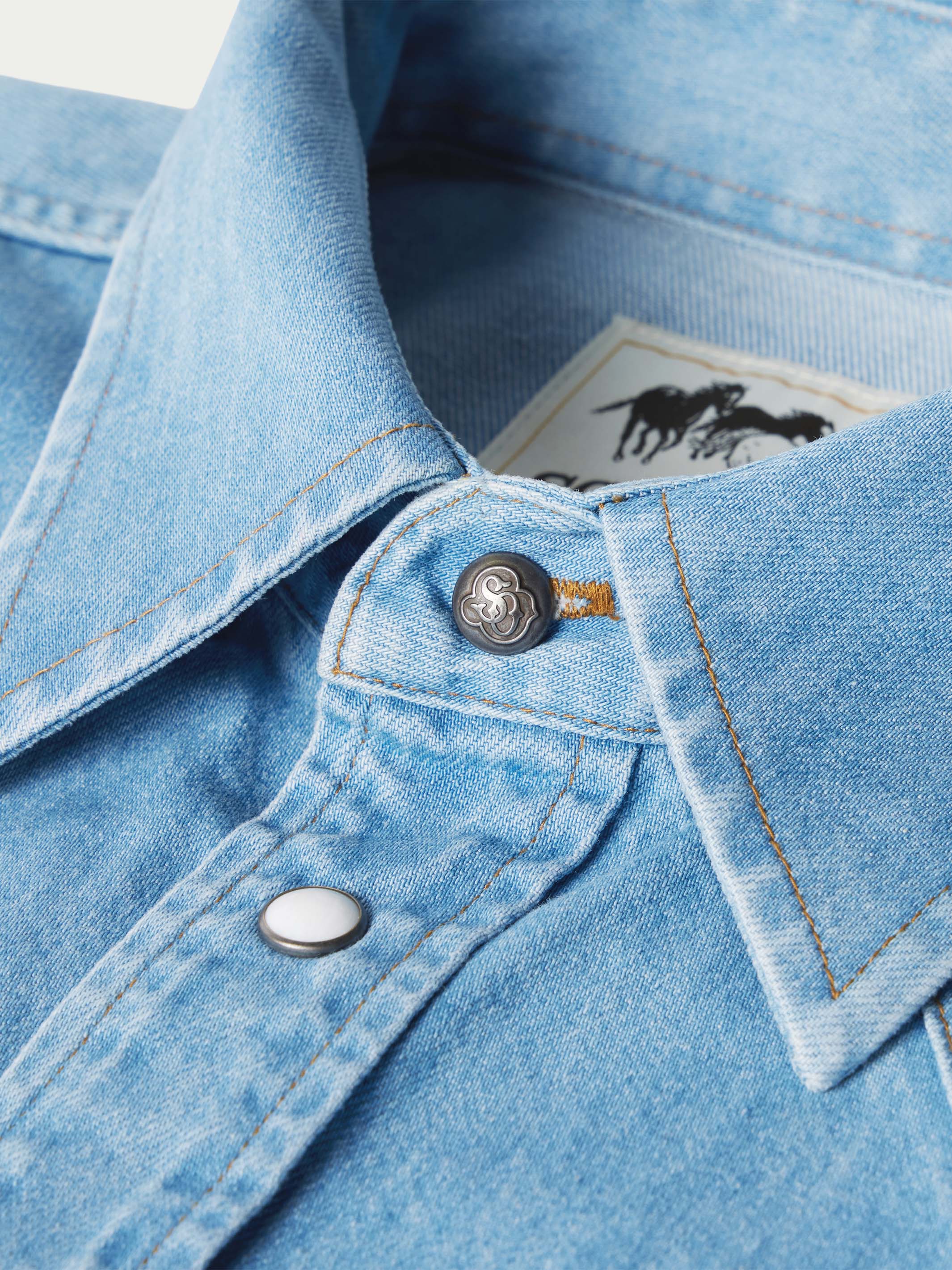 Classic Western Denim Snap Shirt - Image 5