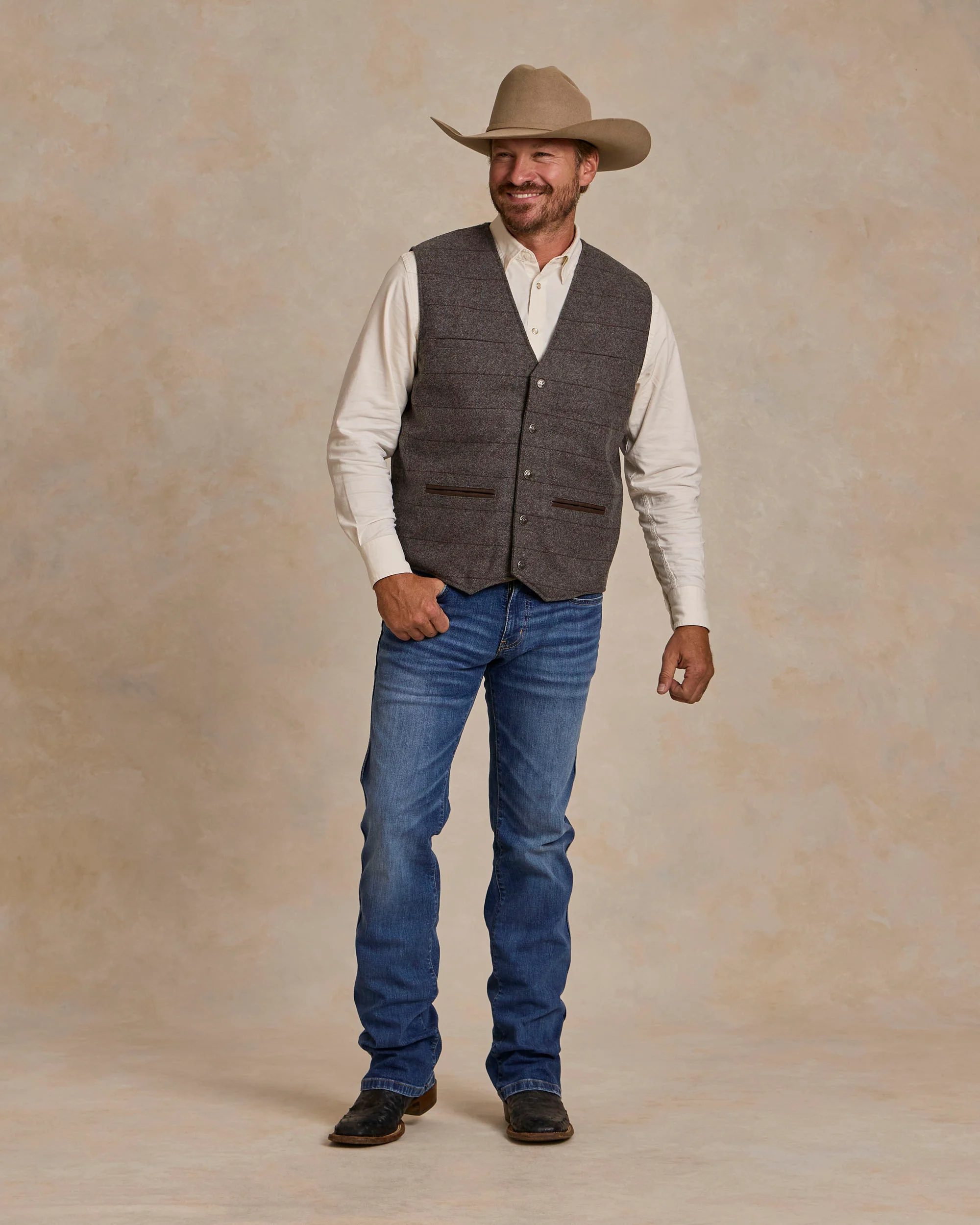 McAllin Wool Vest - Image 11