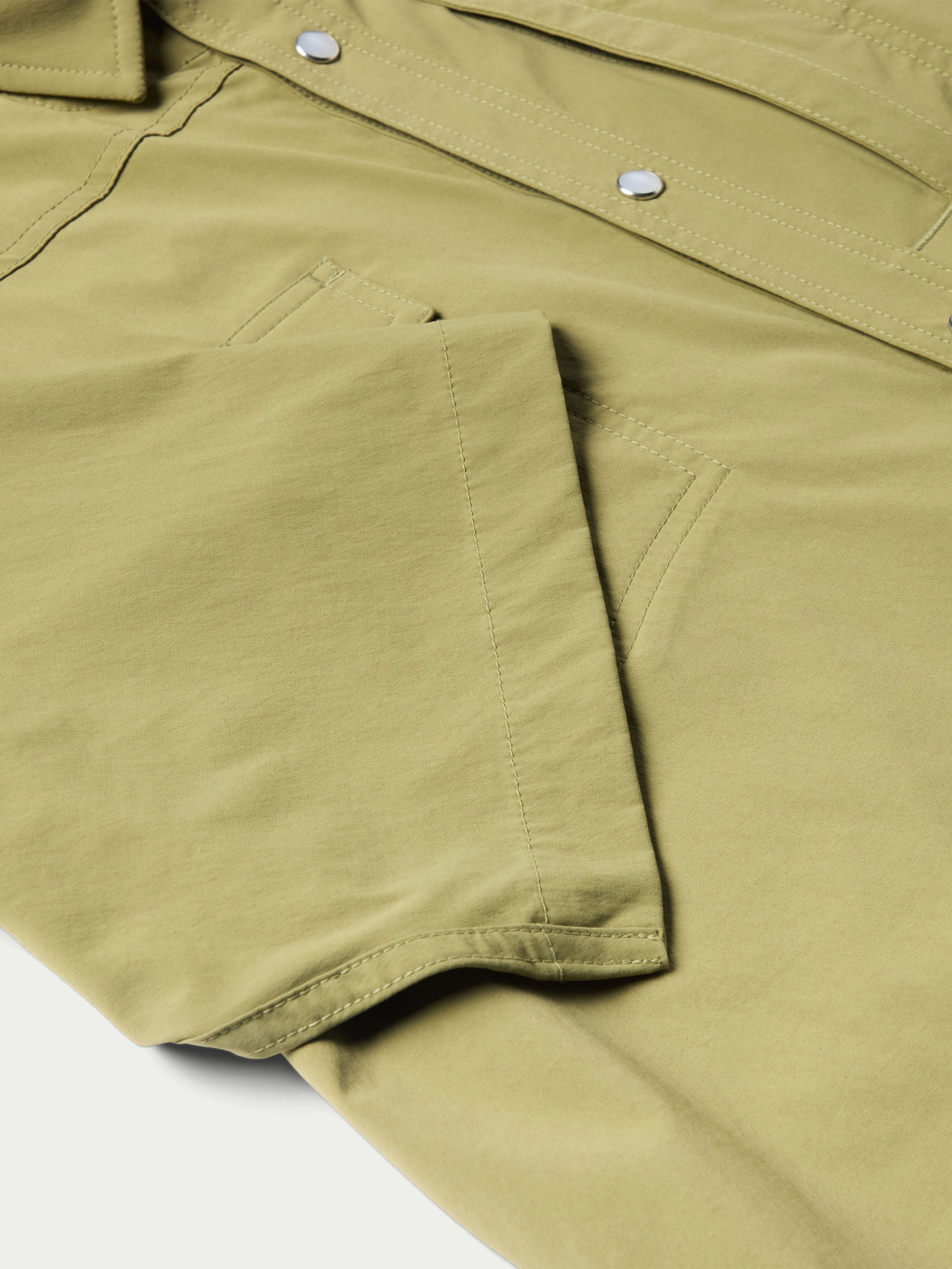 Short Sleeve RangeTek Western Guide Snap Shirt - Image 6