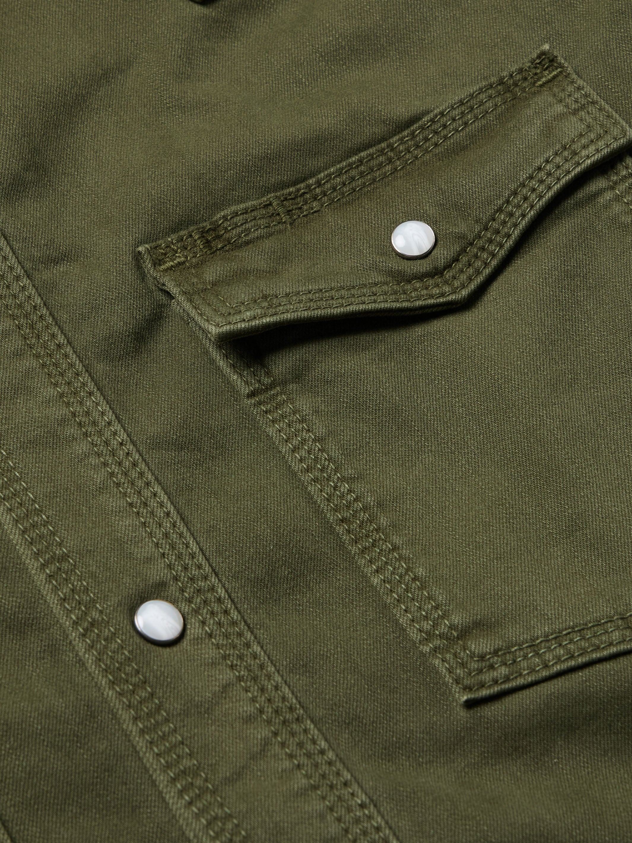 Western Denim Snap Shirt - Image 11