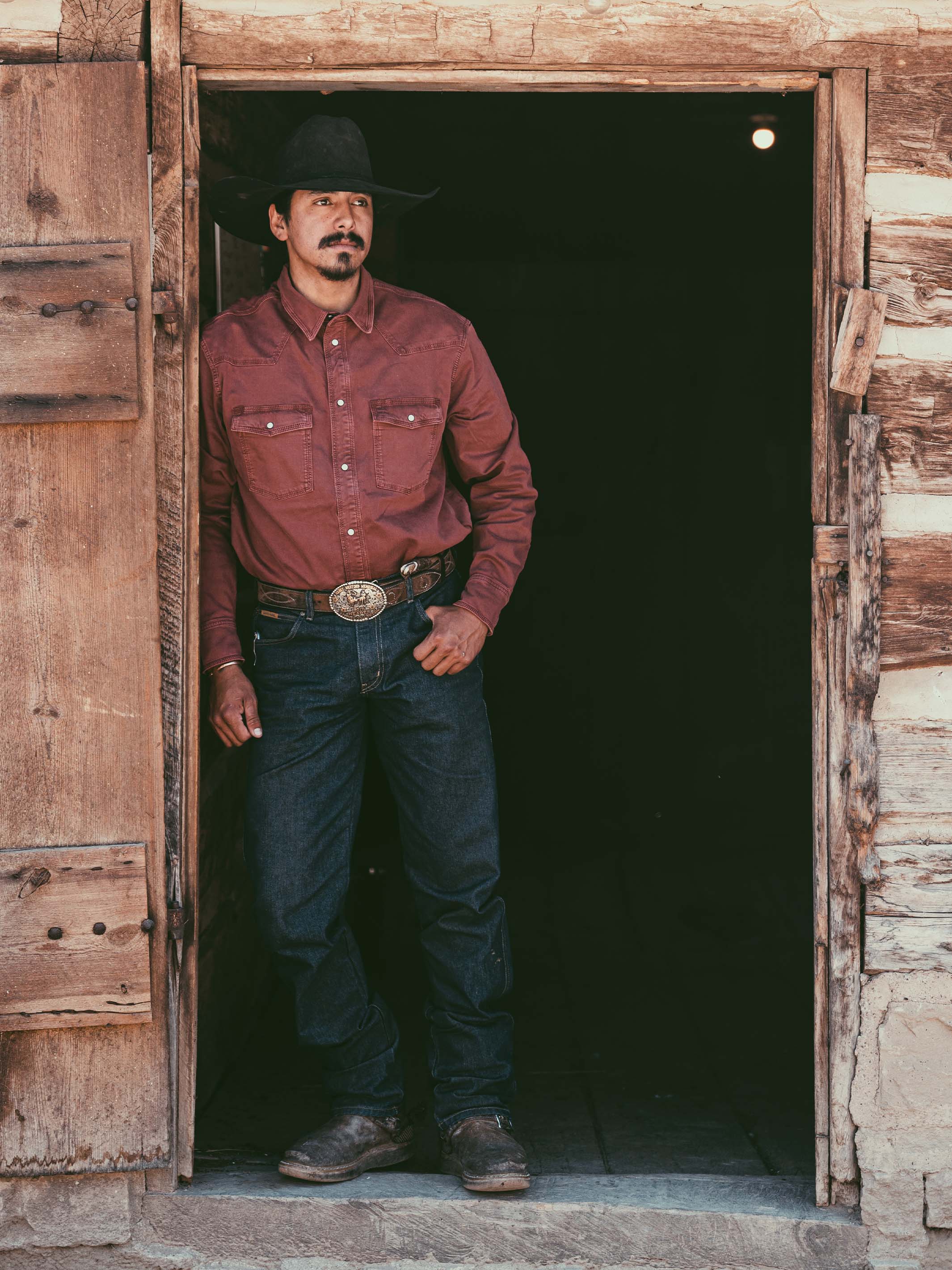 Western Denim Snap Shirt - Image 4