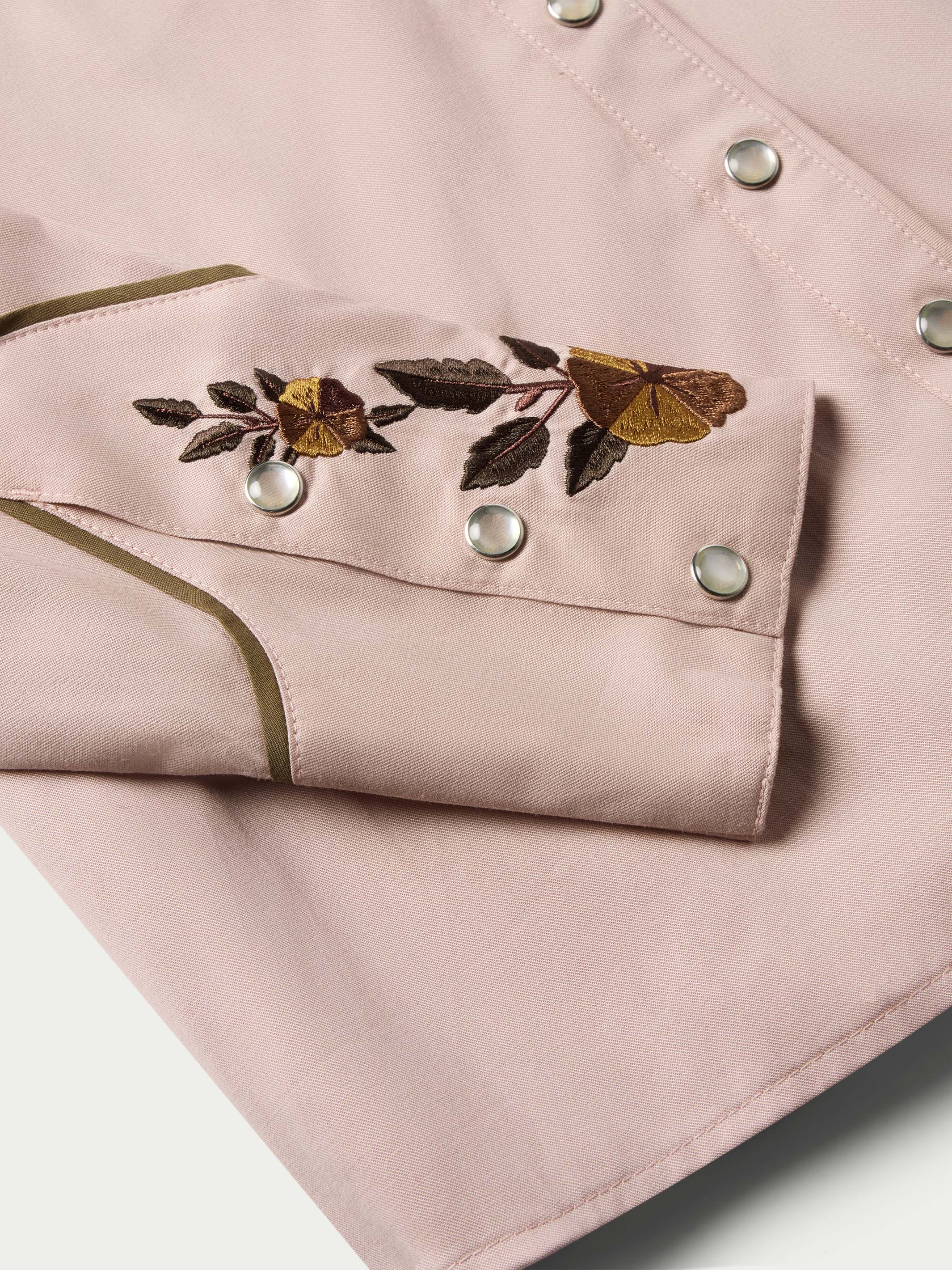 Women's Embroidered Snap Shirt - Image 9