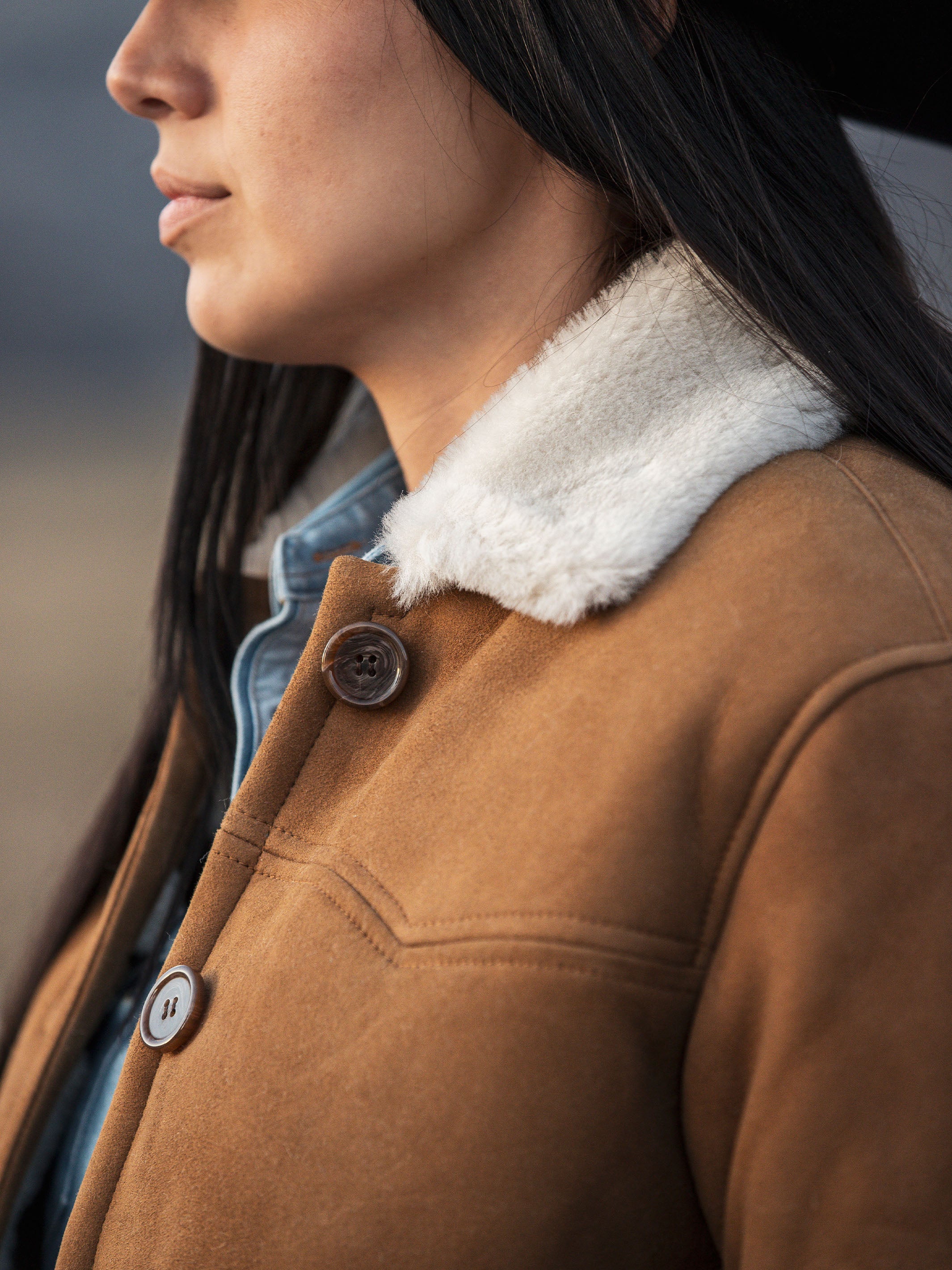 Women's Shearling Jacket - Image 13