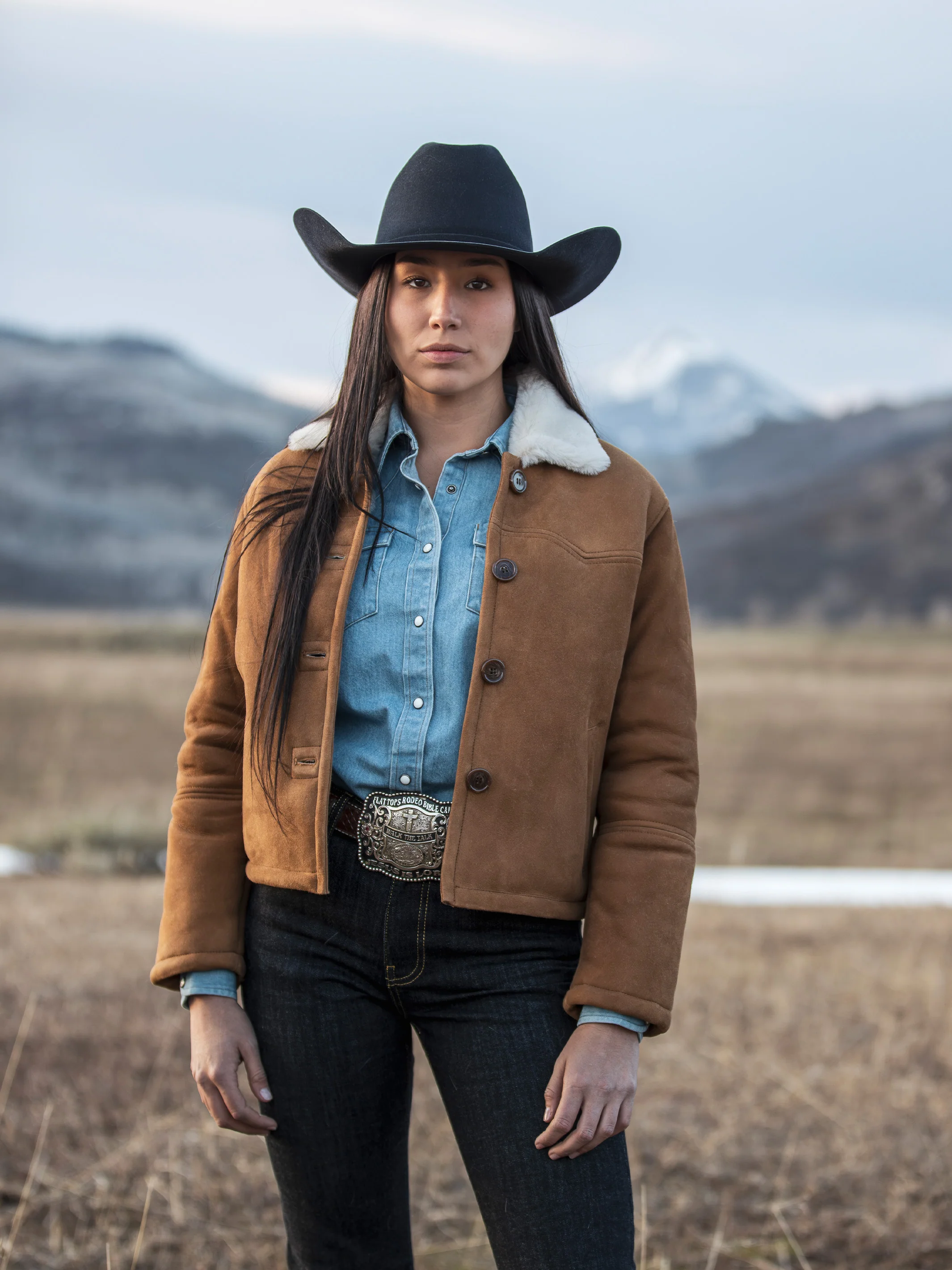 Women's Shearling Jacket - Image 8