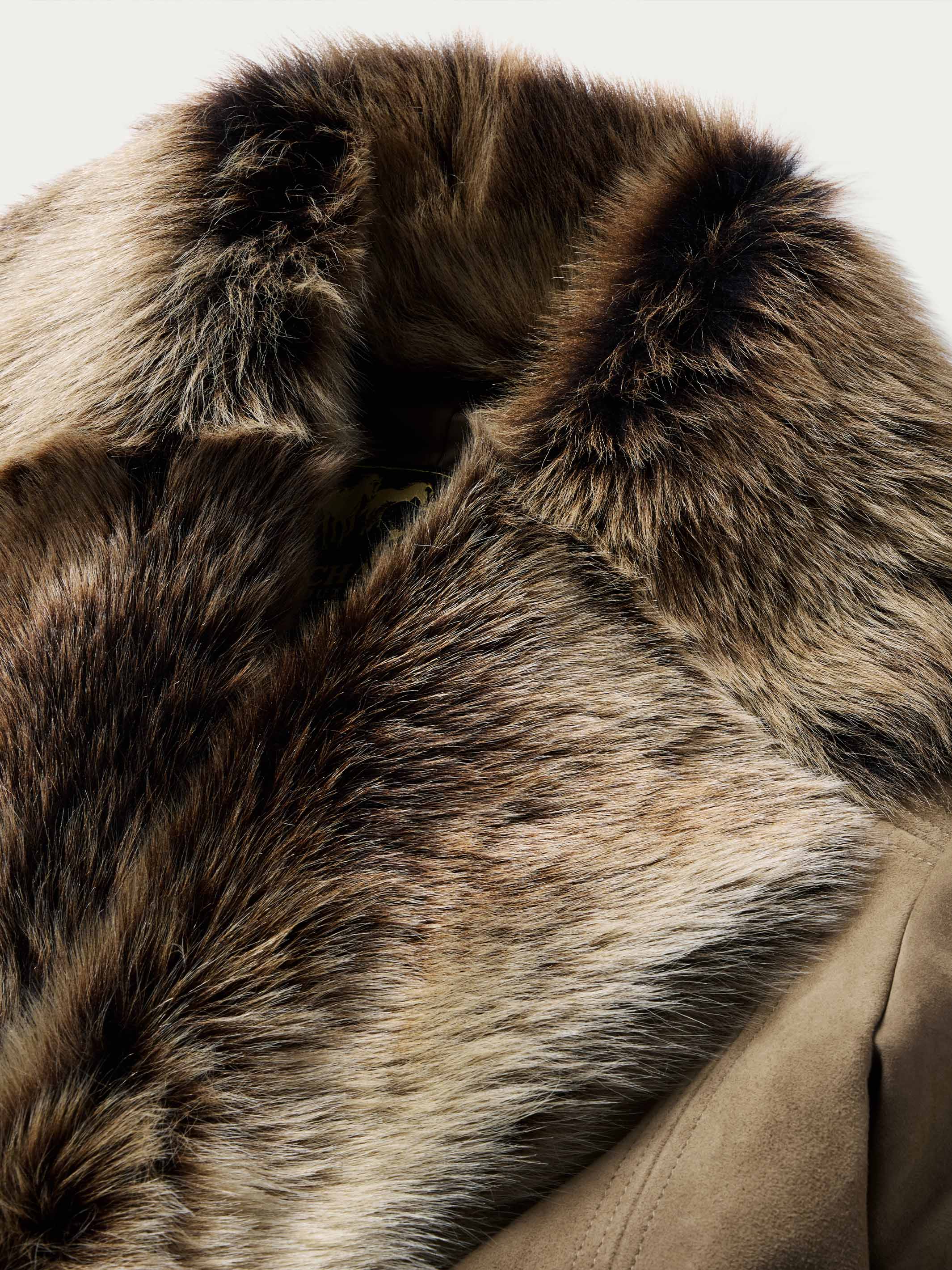 Women's Suede Coat With Toscana Shearling Collar - Image 15