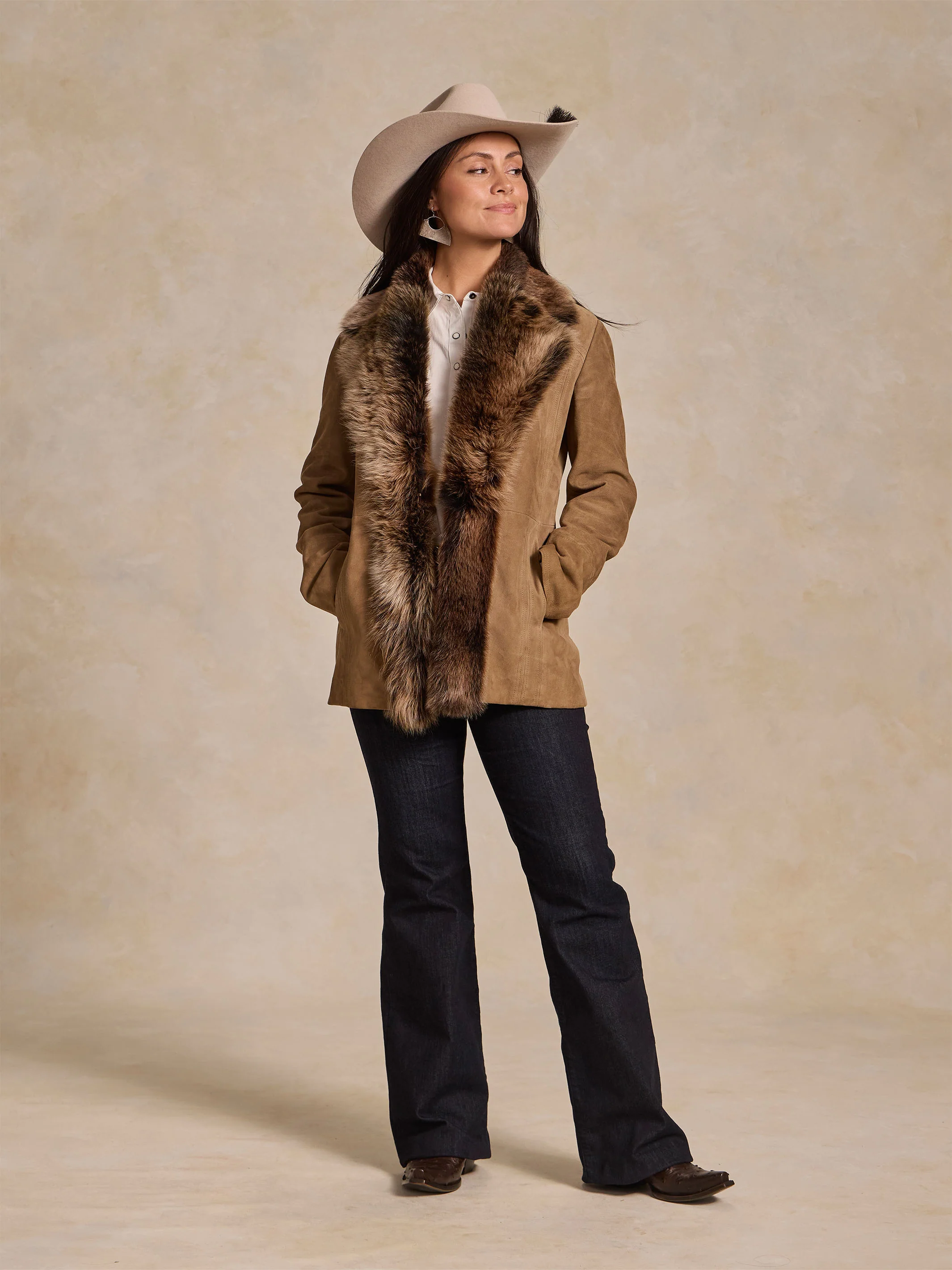 Women's Suede Coat With Toscana Shearling Collar - Image 7