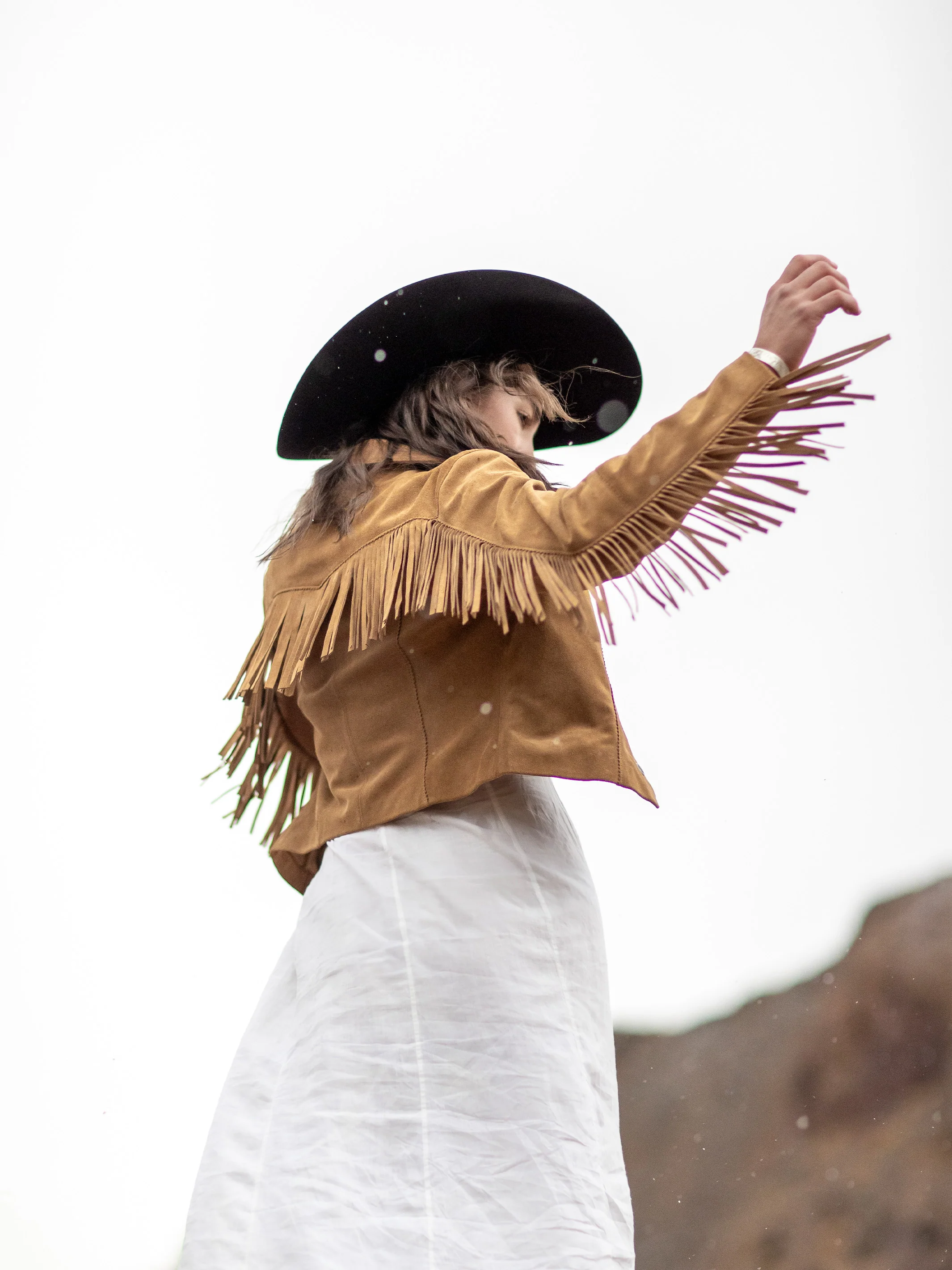 Women's Suede Fringe Jacket - Image 4