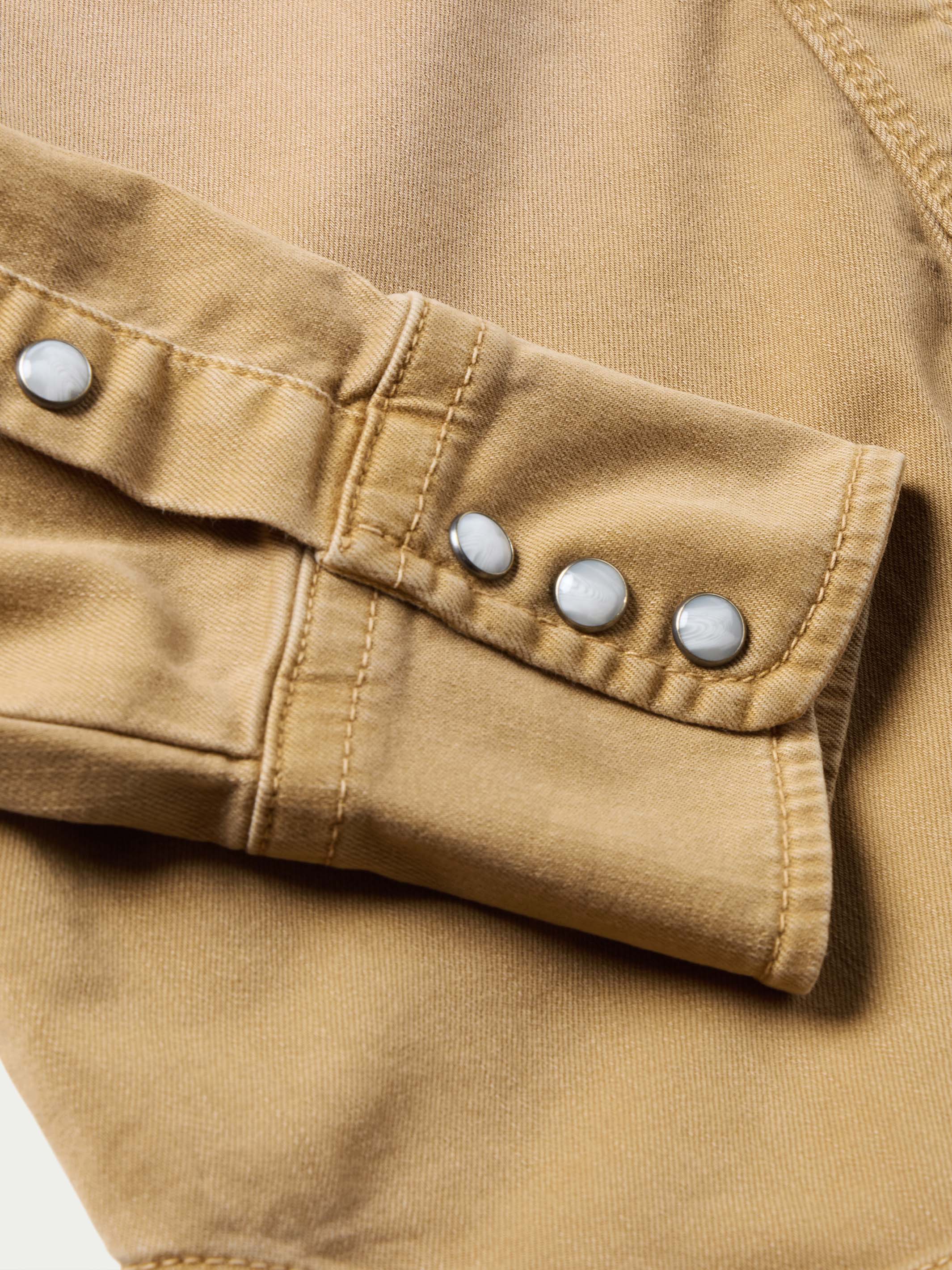 Women's Western Denim Snap Shirt - Image 11