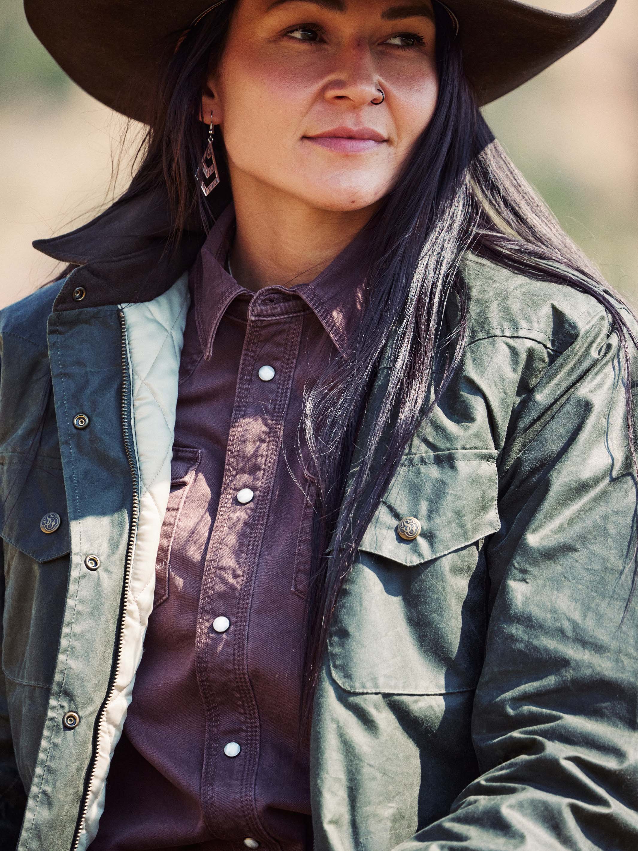 Women's Western Denim Snap Shirt - Image 6