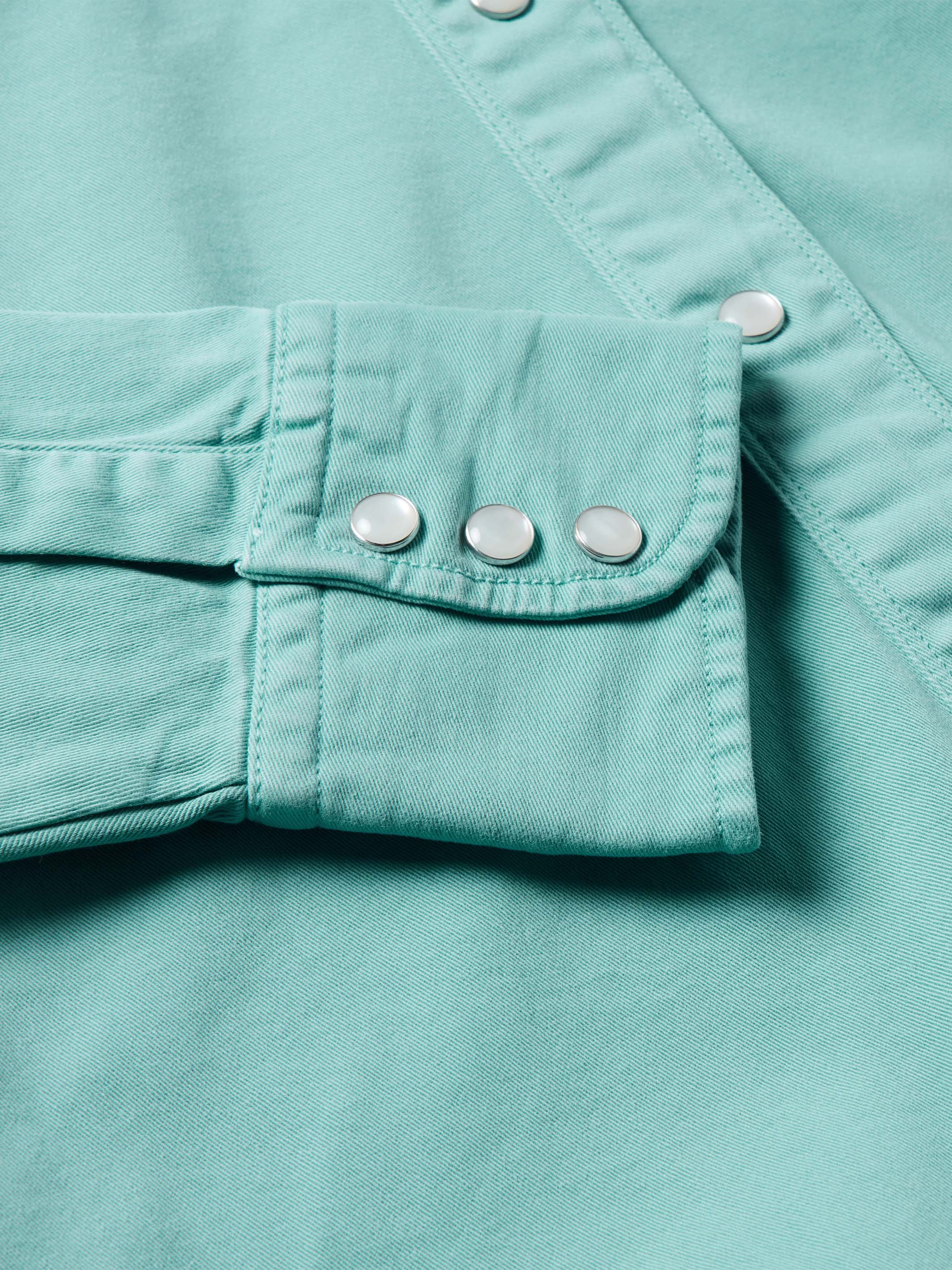 Women's Western Denim Snap Shirt - Image 7