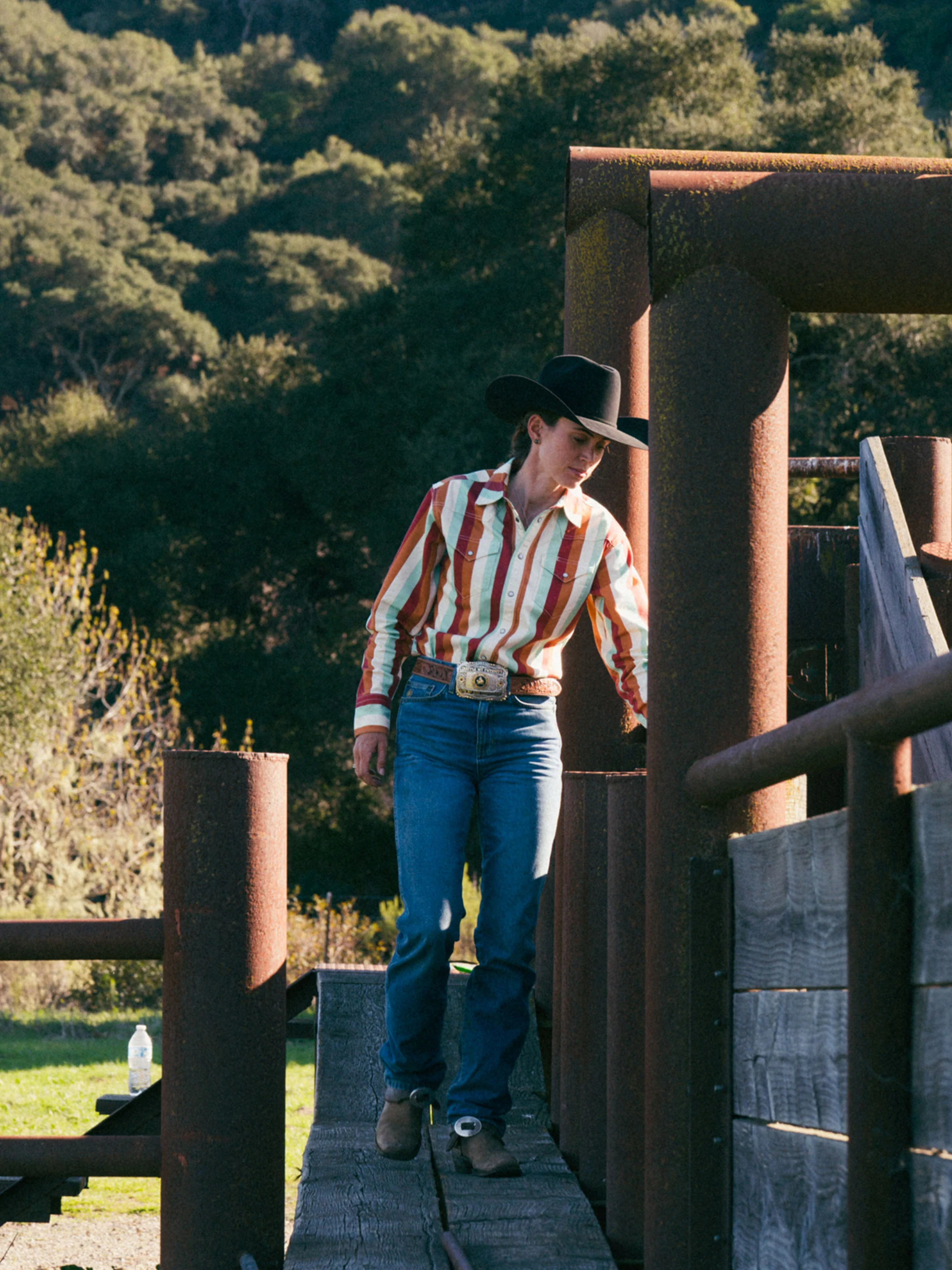 Women's Western Stretch Snap Shirt - Image 10