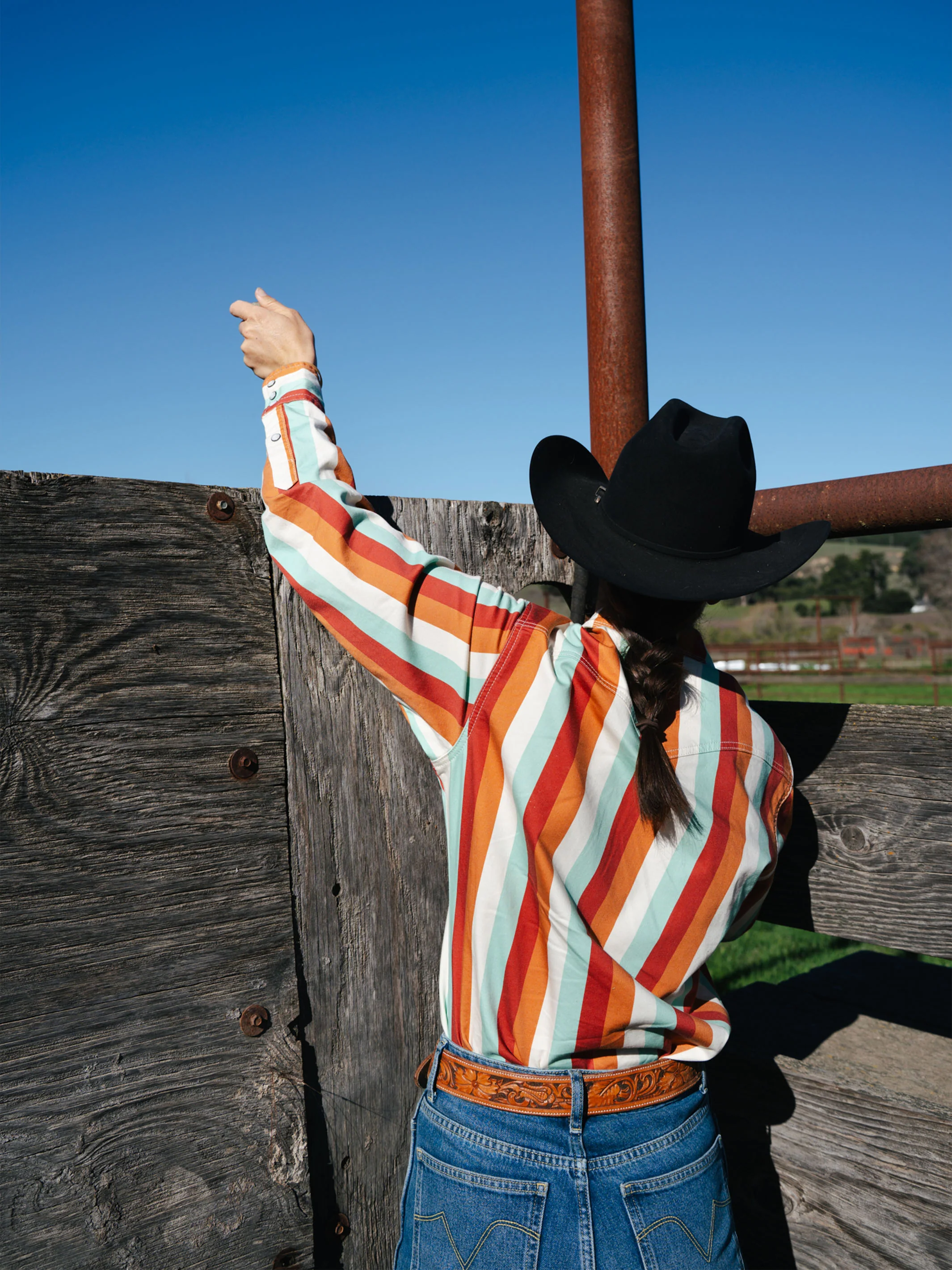 Women's Western Stretch Snap Shirt - Image 8