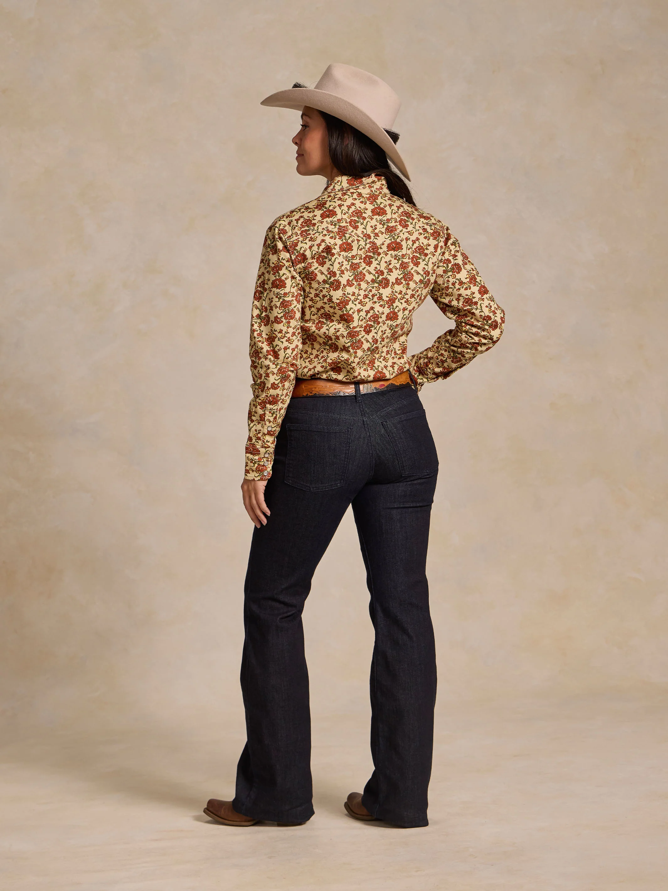 Women's Western Stretch Snap Shirt - Image 8