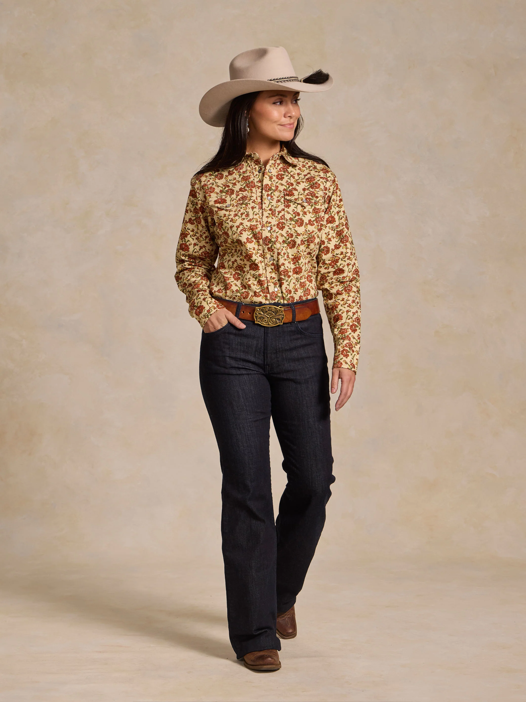 Women's Western Stretch Snap Shirt - Image 9