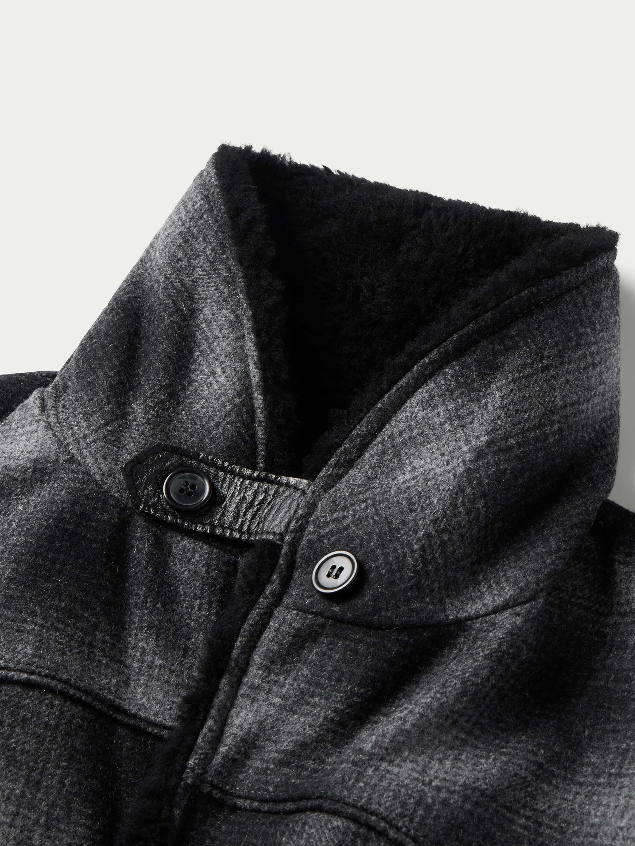 Wool Coat With Shearling Collar - Image 14