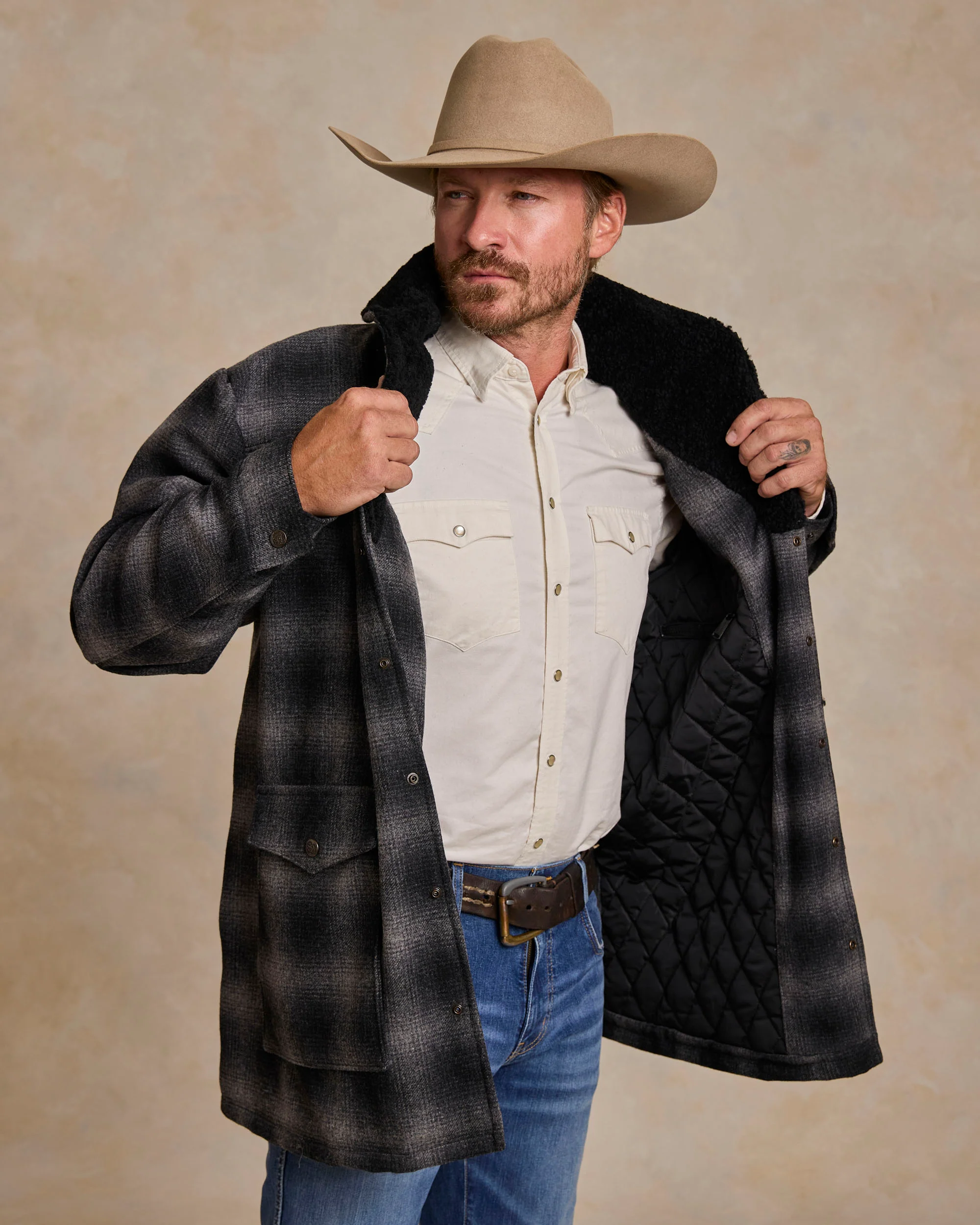 Wool Coat With Shearling Collar - Image 5