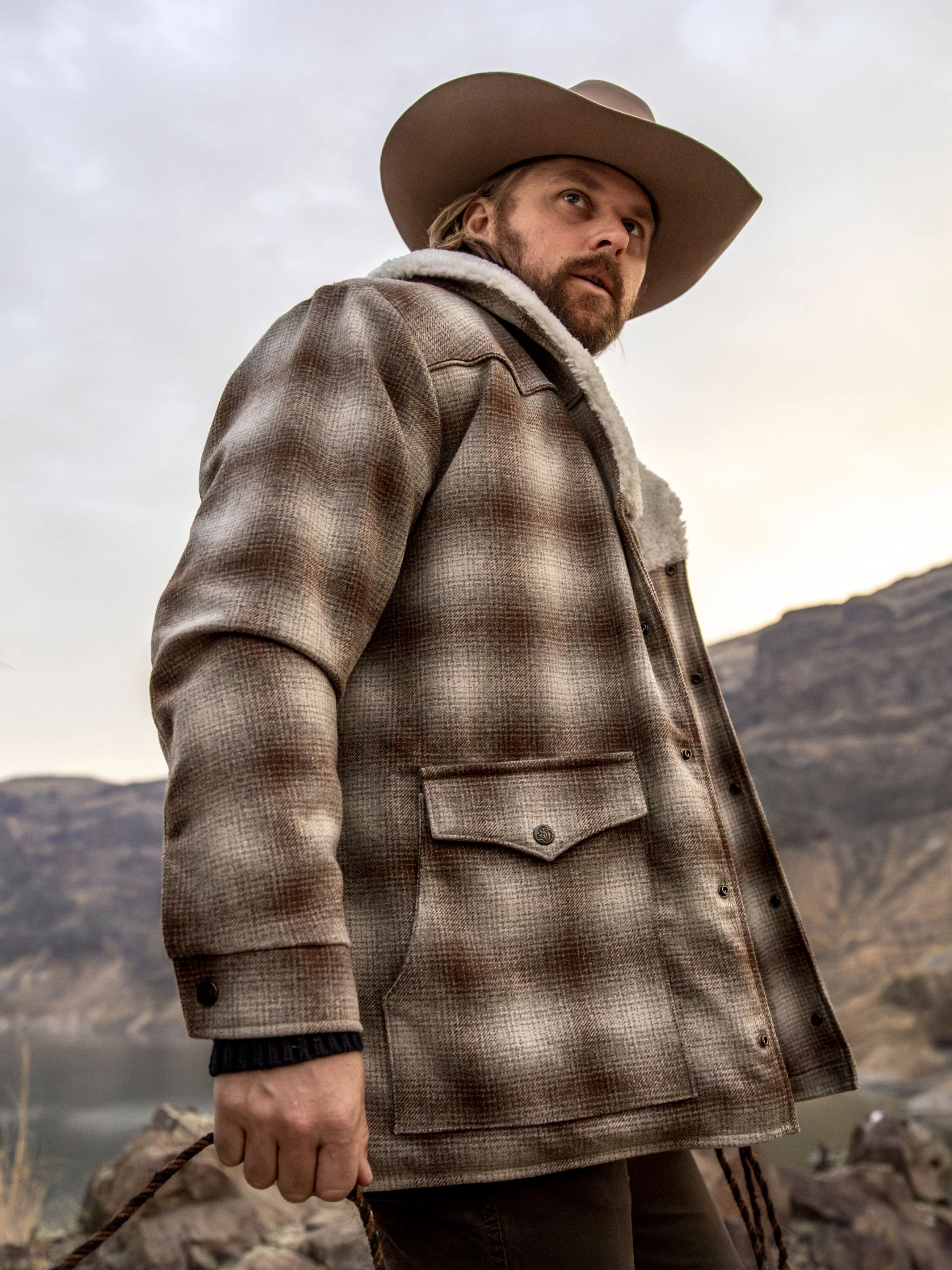 Wool Coat With Shearling Collar - Image 3