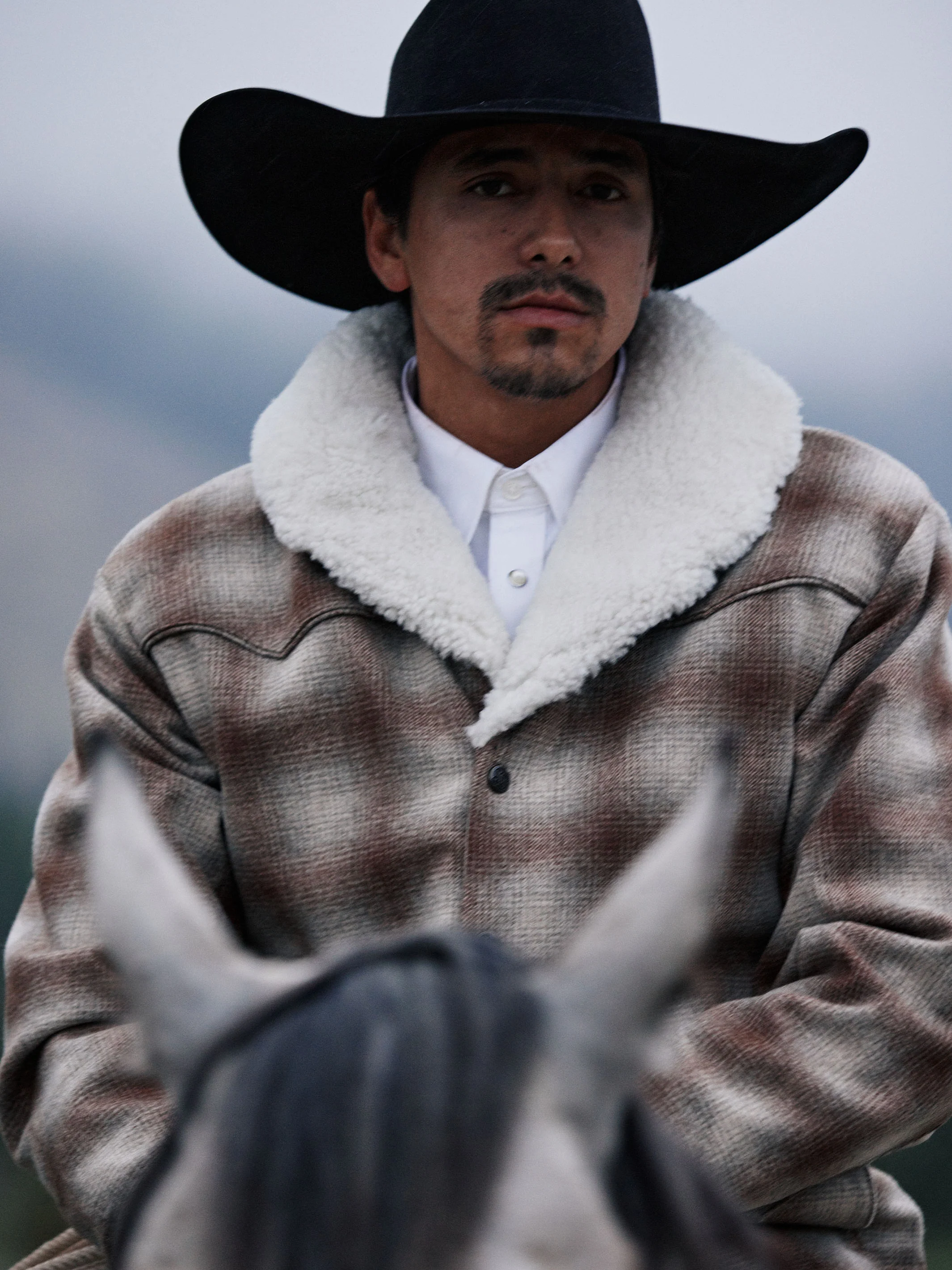 Wool Coat With Shearling Collar - Image 6
